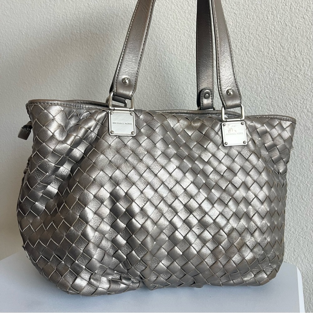 MICHAEL KORS Silver Woven Intrecciato Tote Y2K Metallic Bedford Fulton Selma Bag